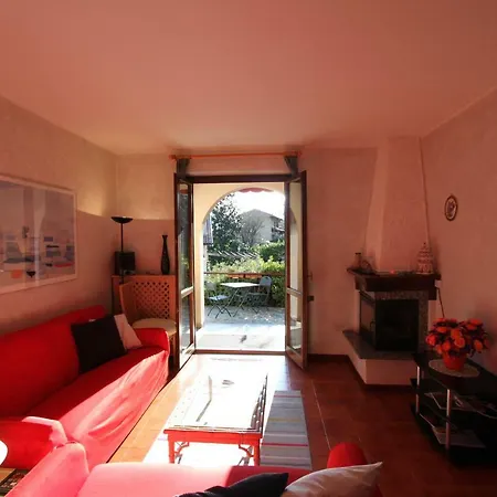 32 Viale San Ambrogio Oliveto Lario